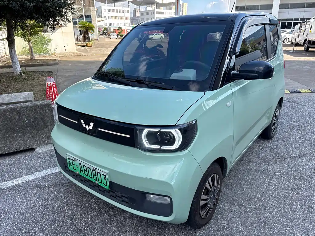 Wuling MINIEV