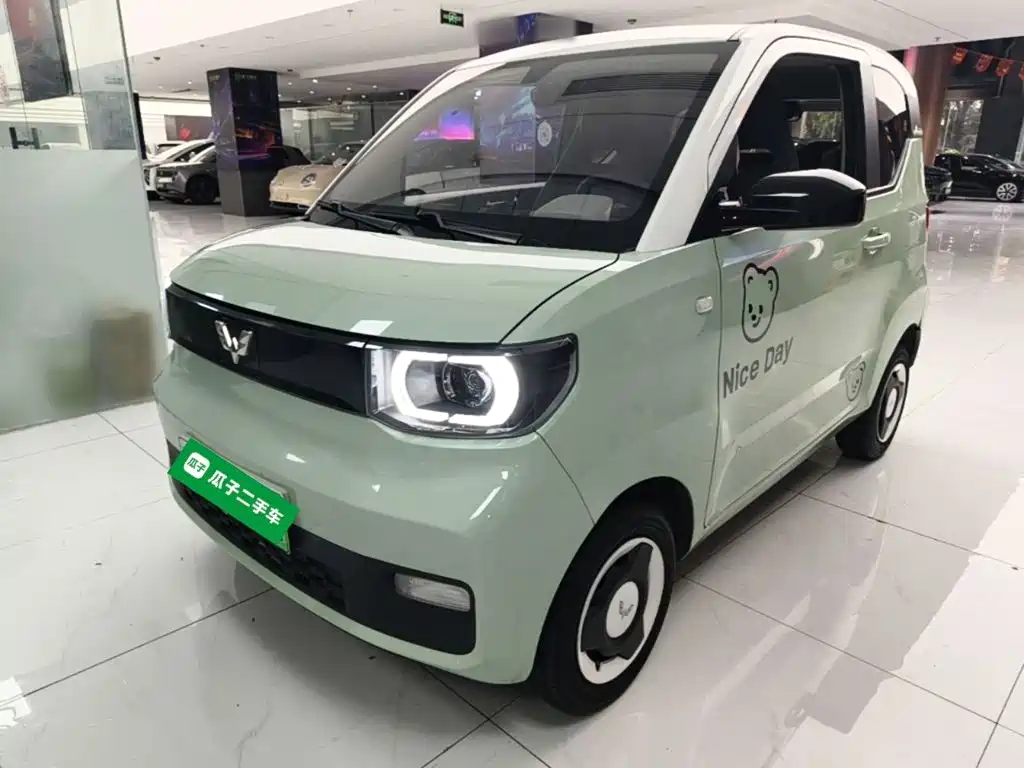 Wuling MINIEV