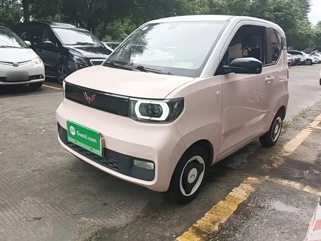 Wuling MINIEV