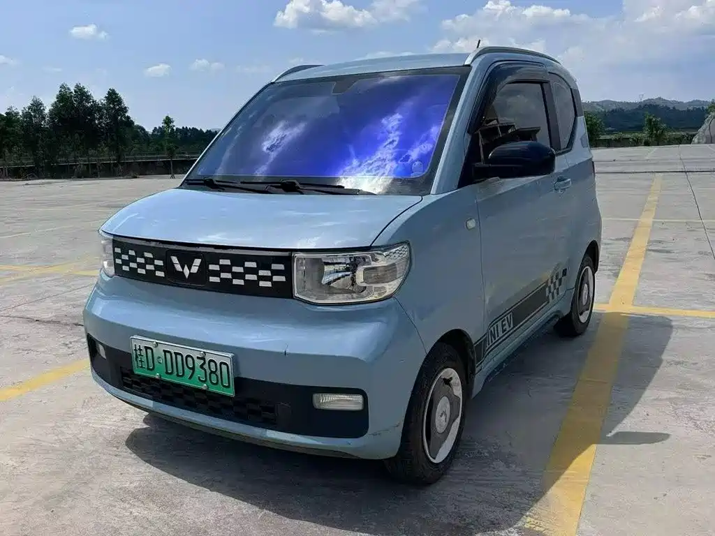 Wuling MINIEV