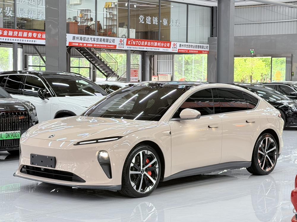 NIO NIO ET5