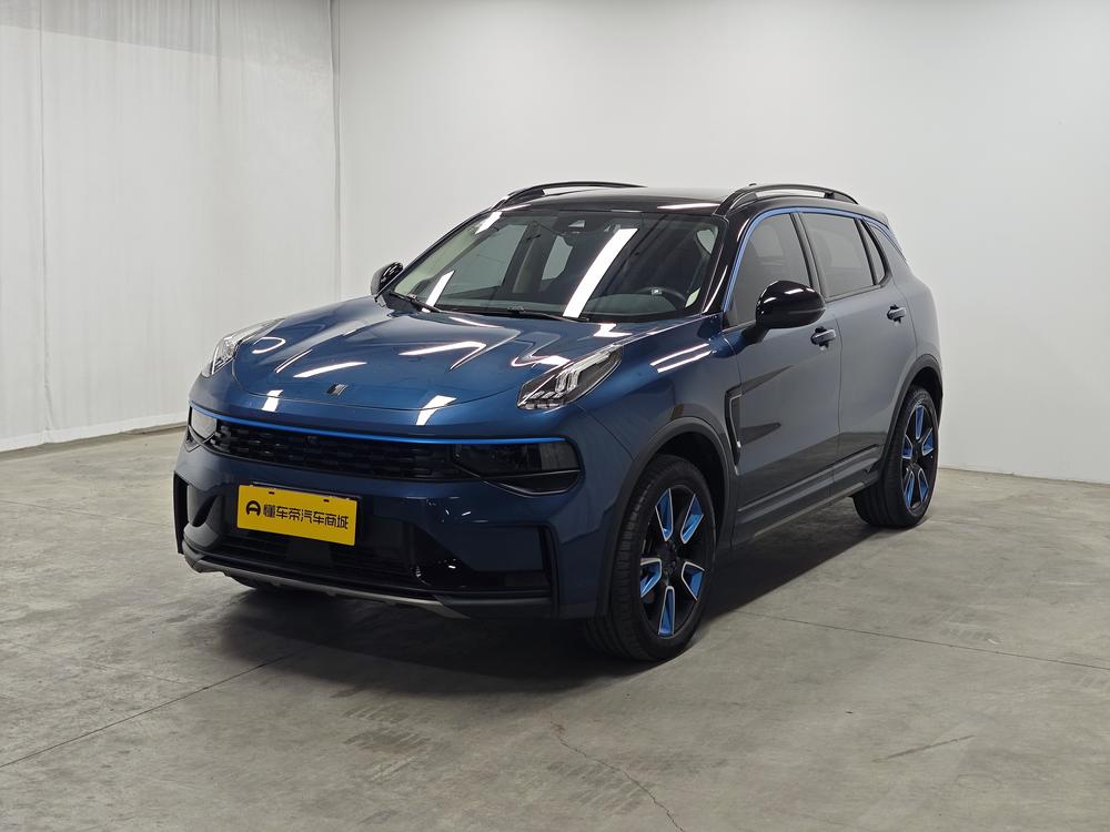 Lynk & Co Lynk & Co 01