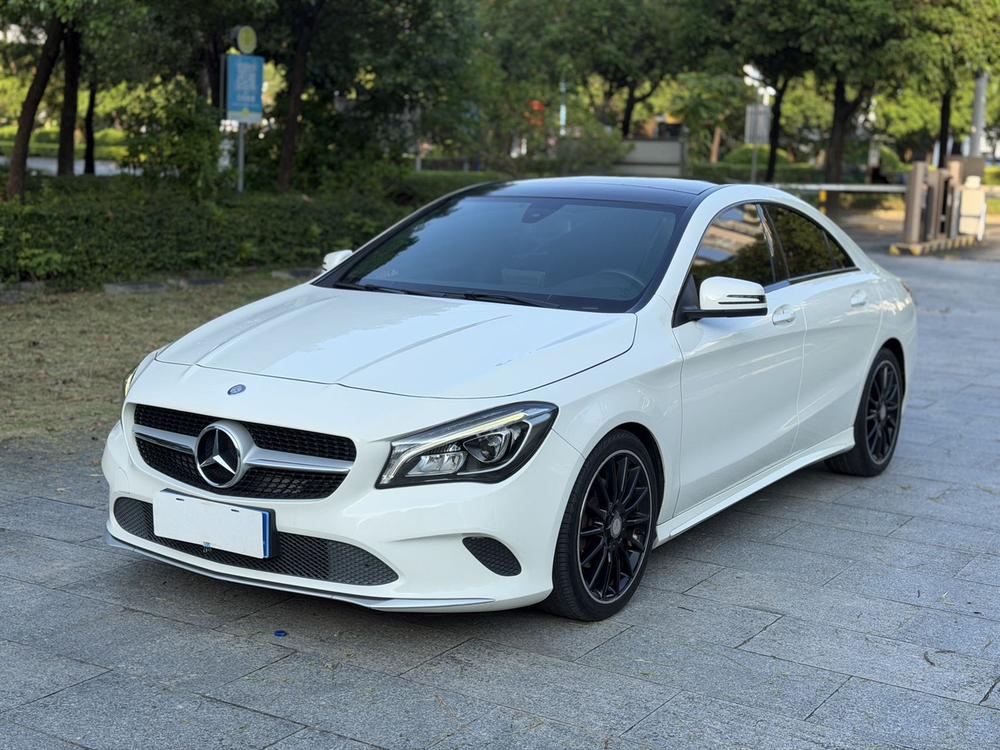 Mercedes-Benz Mercedes-Benz CLA (Import)