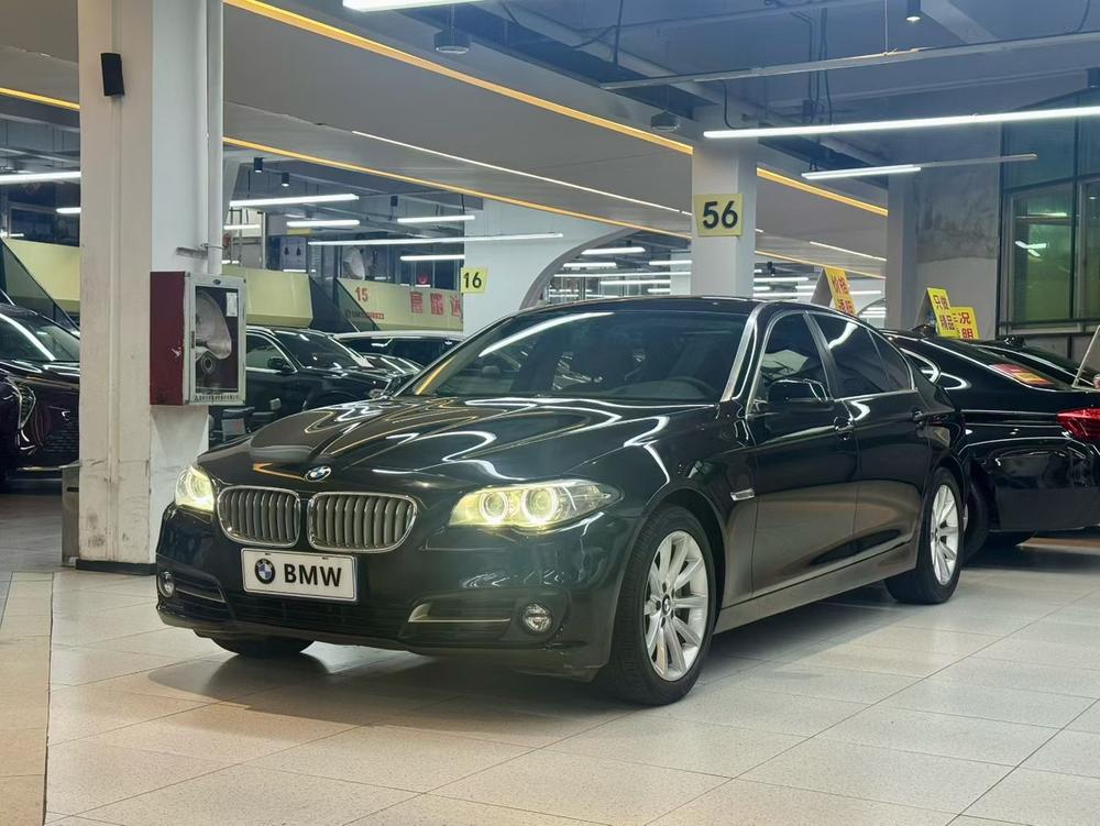 BMW BMW 5-Series