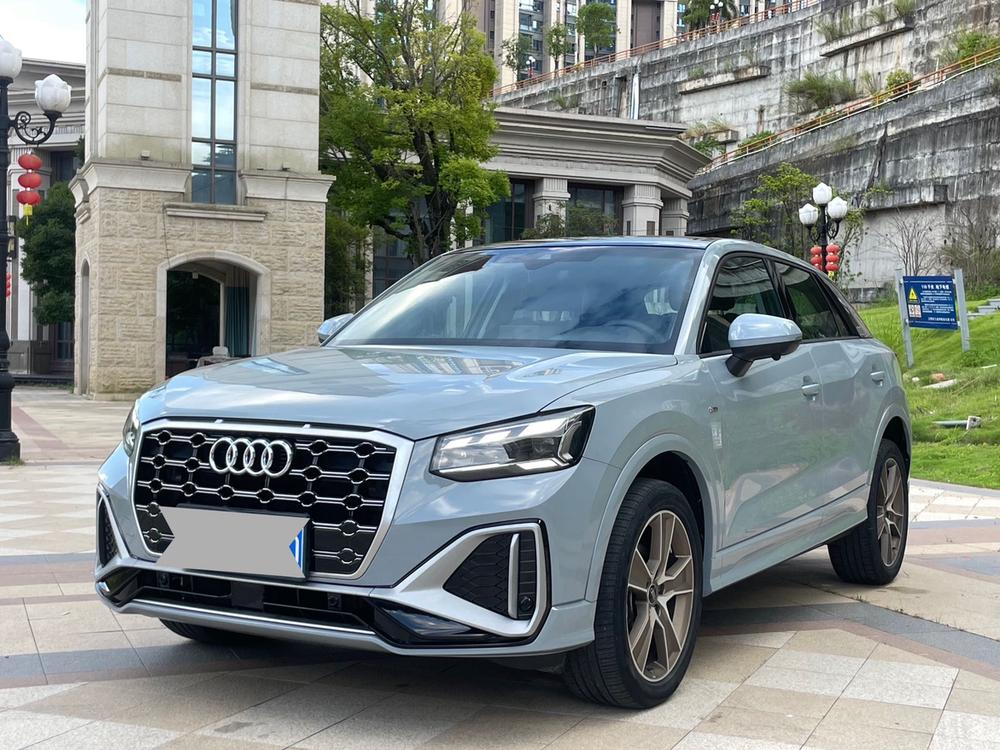 Audi Audi Q2L