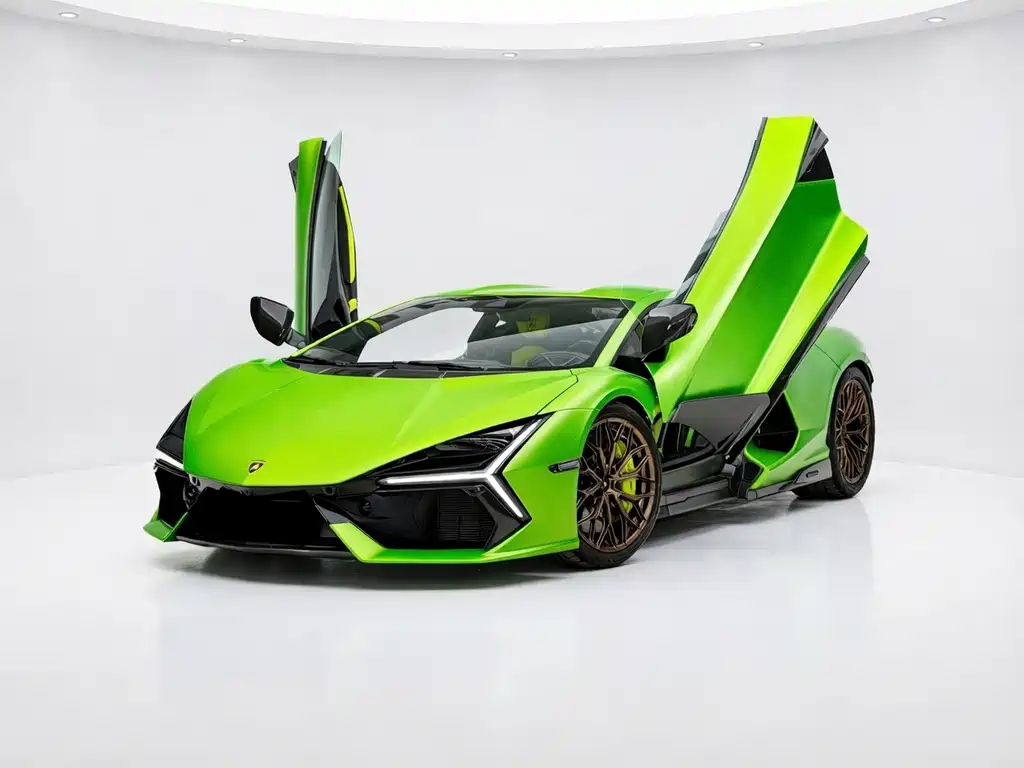 Lamborghini Revuelto