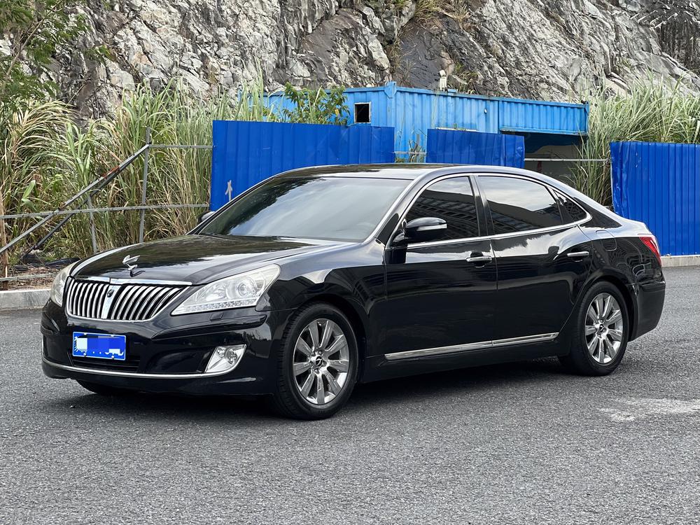 Hyundai Equus