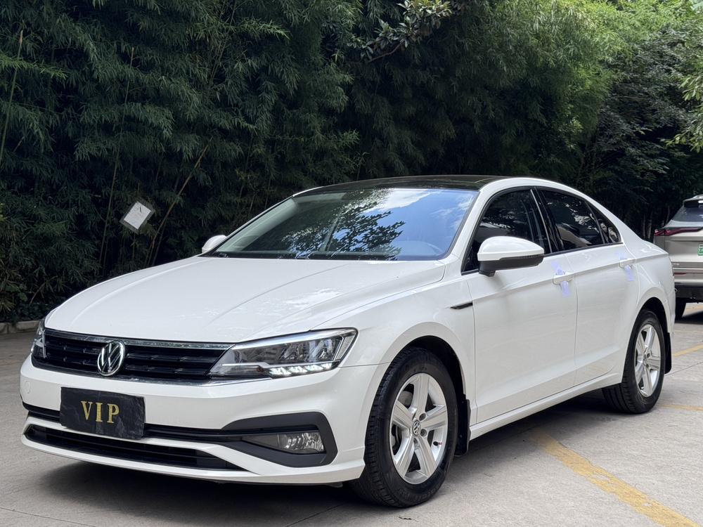 Volkswagen Lamando