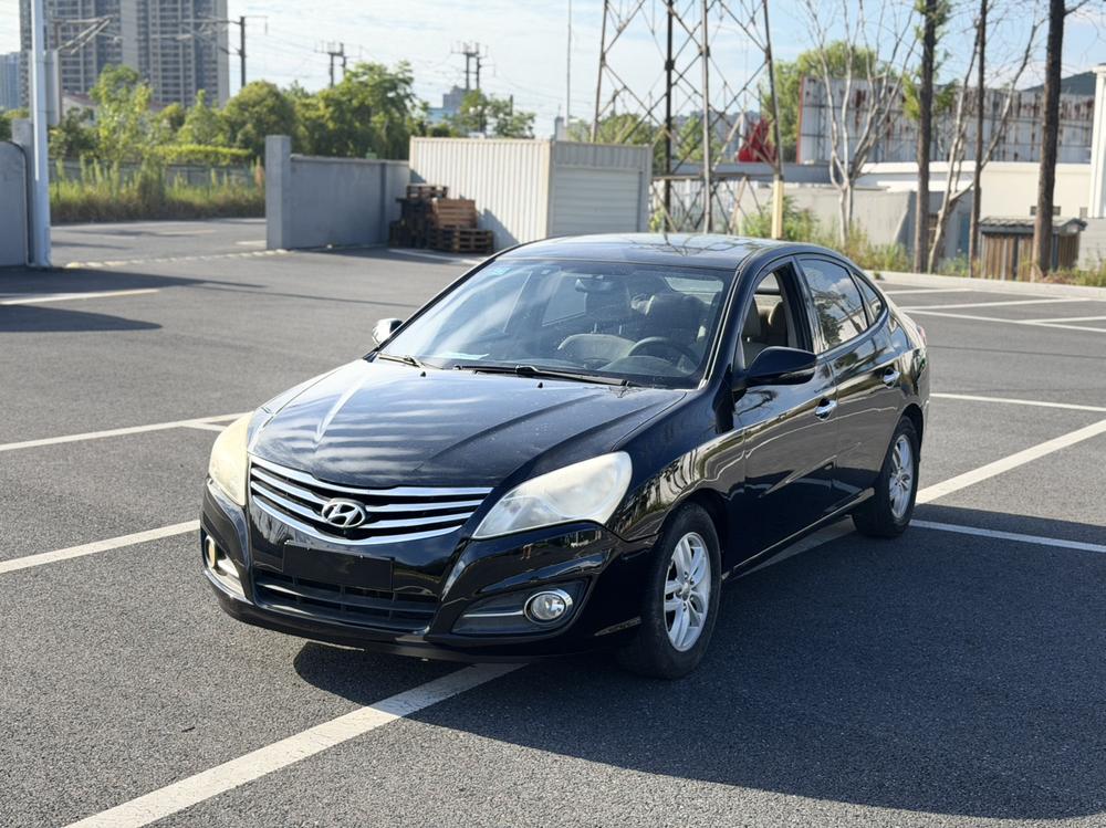 Hyundai Elantra Yuedong
