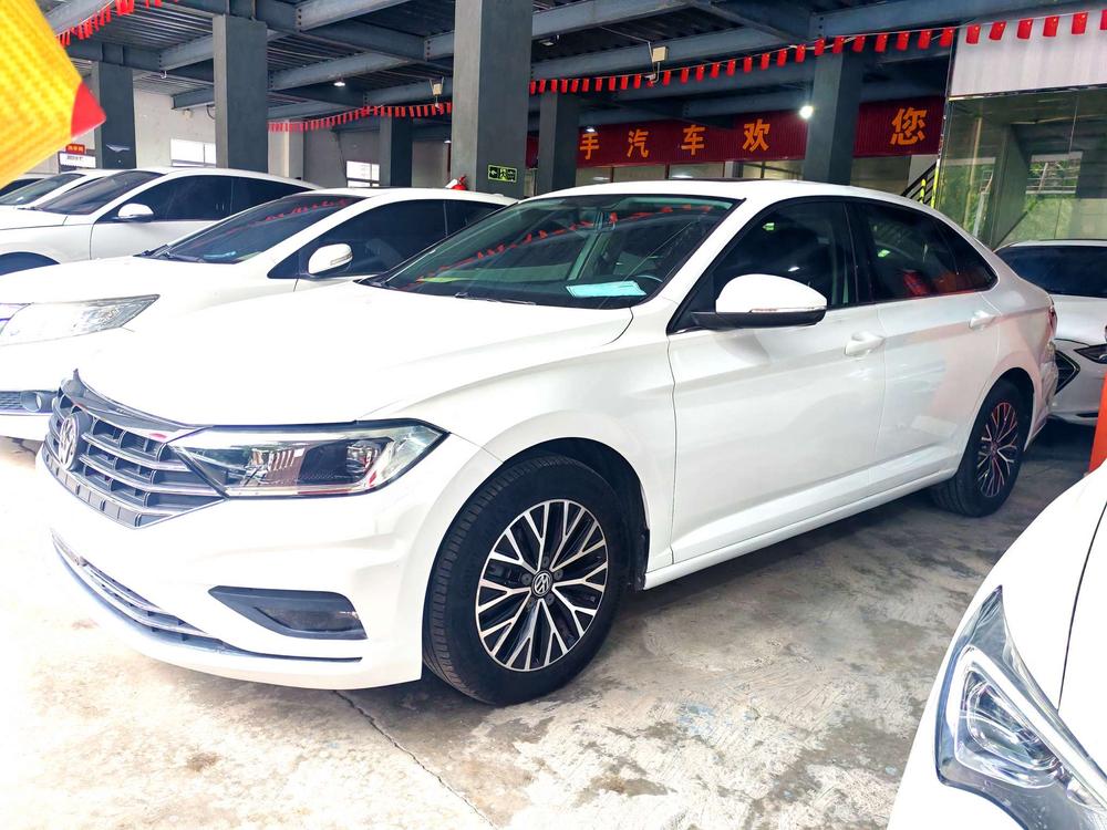 Volkswagen Sagitar
