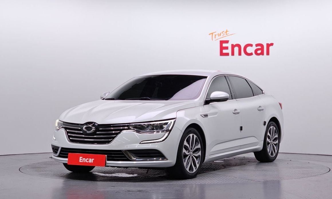 Renault SM6