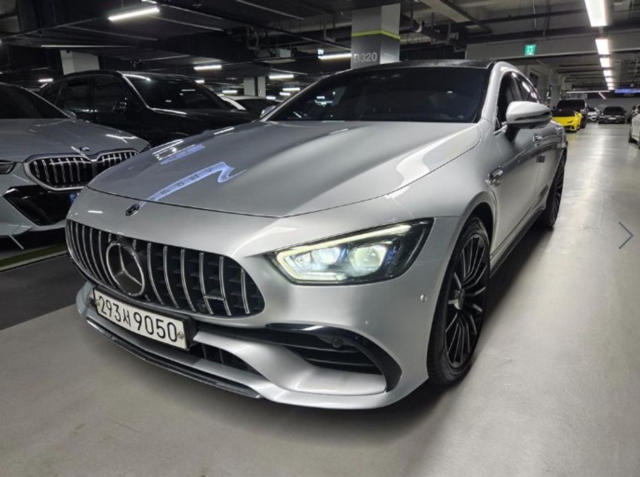 Mercedes-Benz AMG GT
