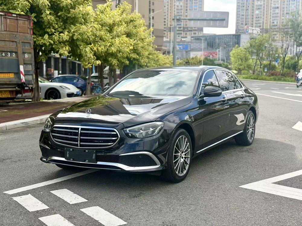 Mercedes-Benz Mercedes-Benz E-Class