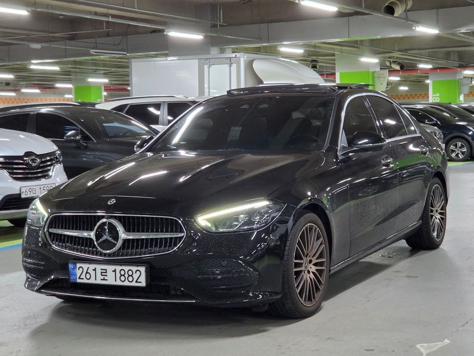 Mercedes-Benz C-Class
