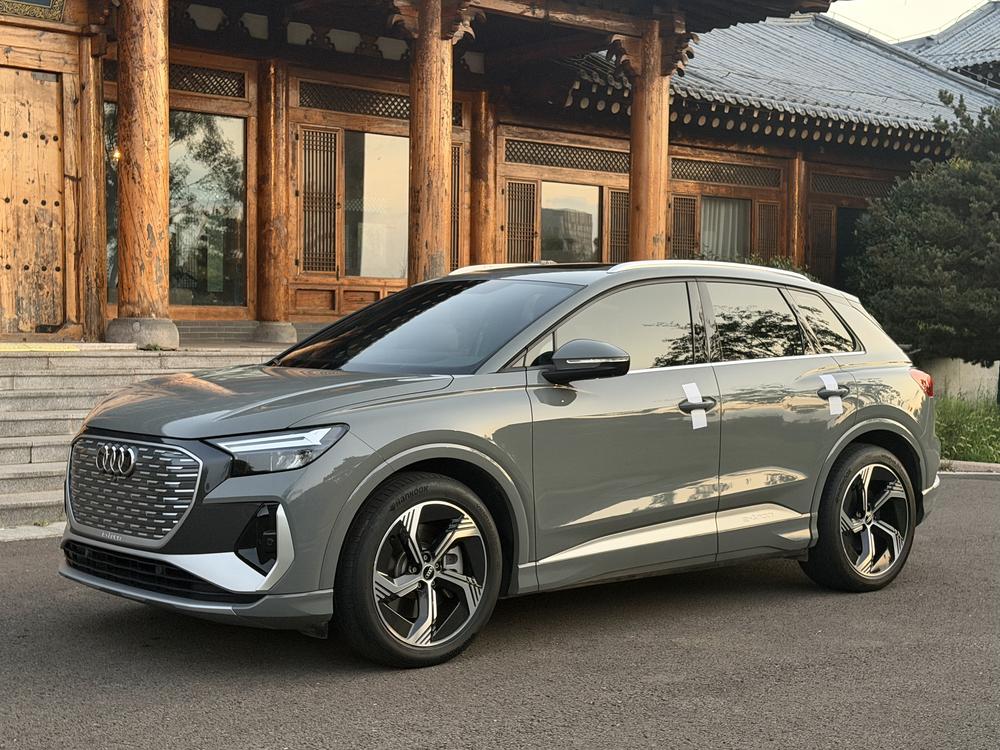 Audi Audi Q4 e-tron