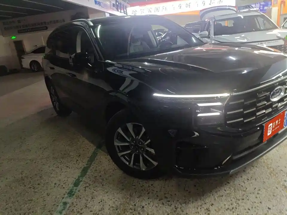 Ford Edge