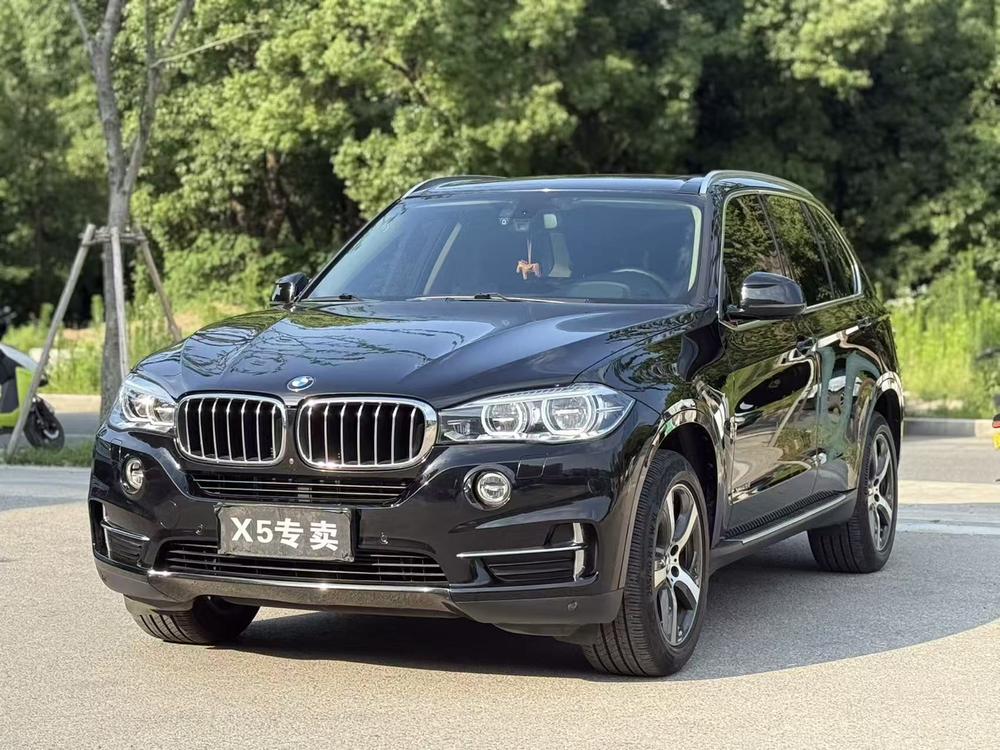 BMW BMW X5 (Import)