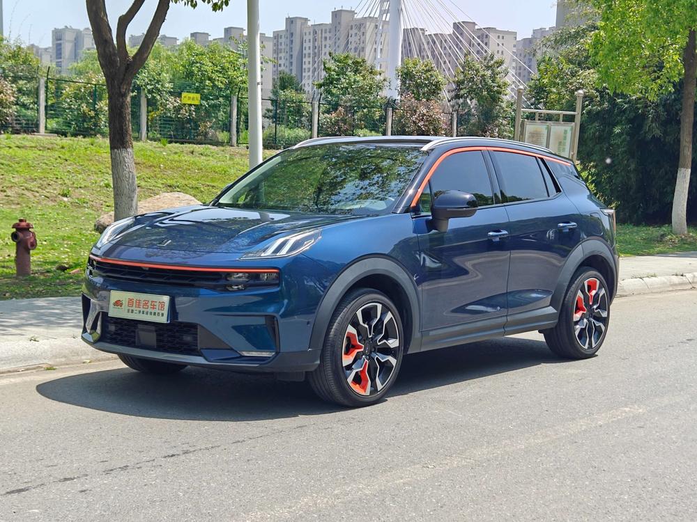 Lynk & Co Lynk & Co 06