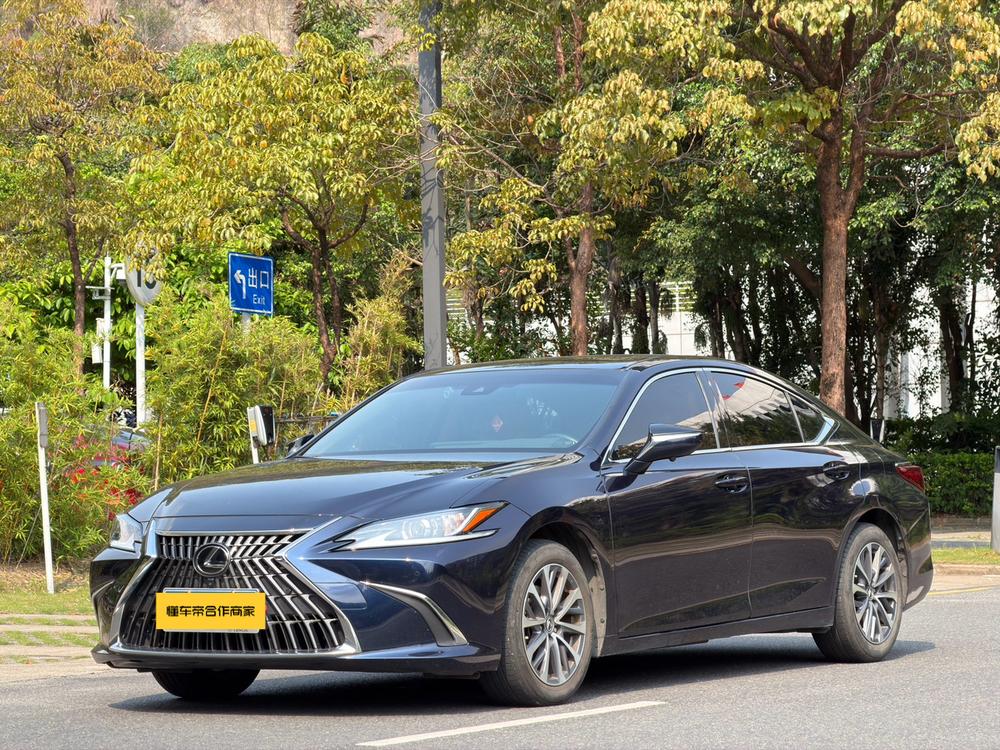 Lexus Lexus ES