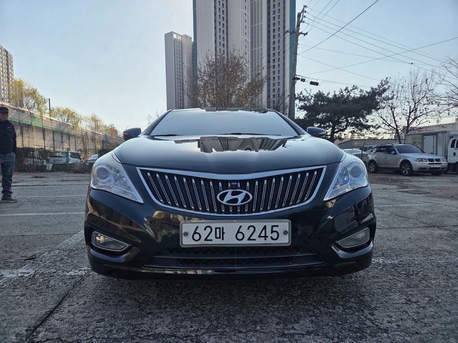 Hyundai Grandeur