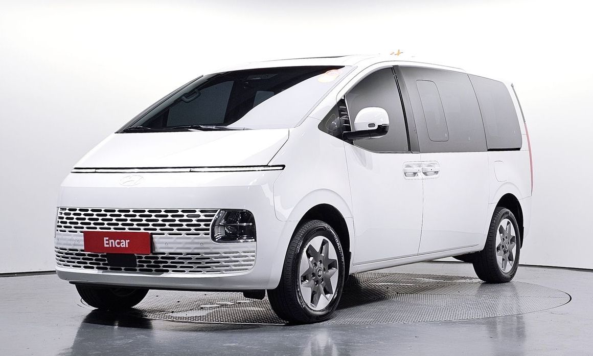 Hyundai Staria
