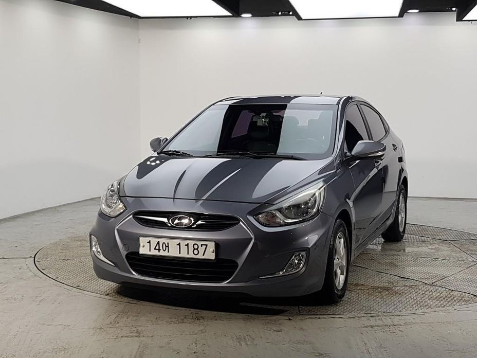 Hyundai Accent