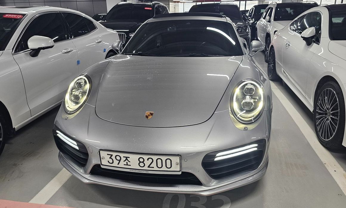 Porsche 911