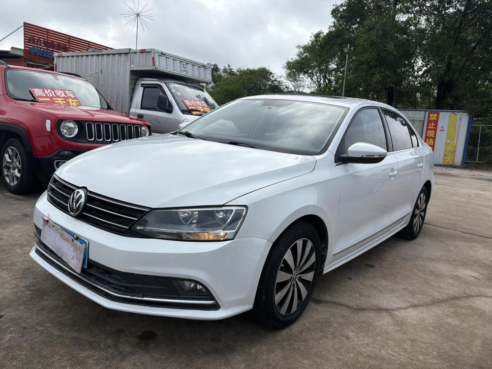 Volkswagen Sagitar
