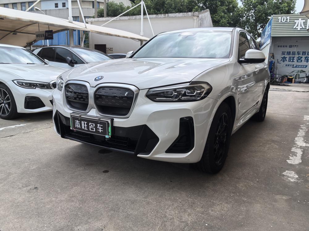 BMW BMW iX3