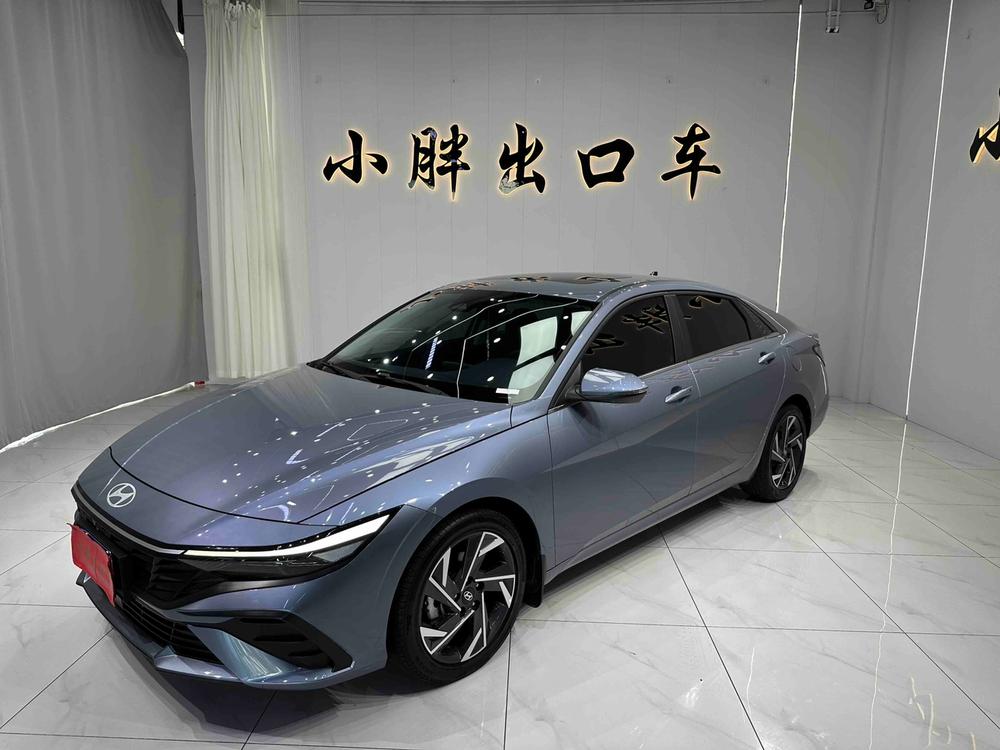 Hyundai Elantra