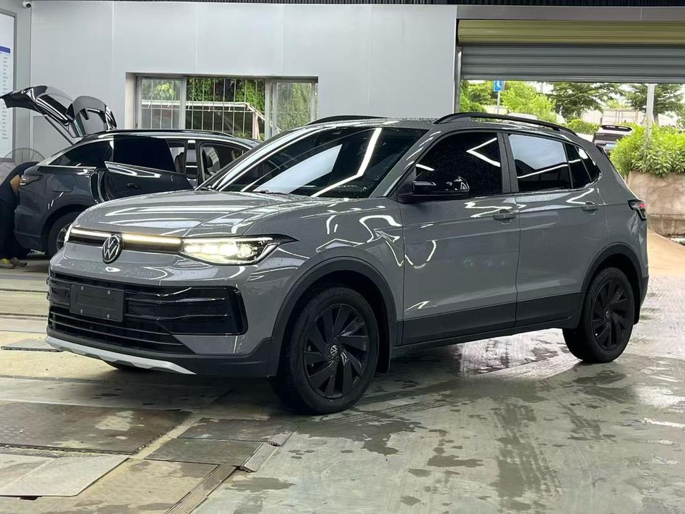 Volkswagen Tharu