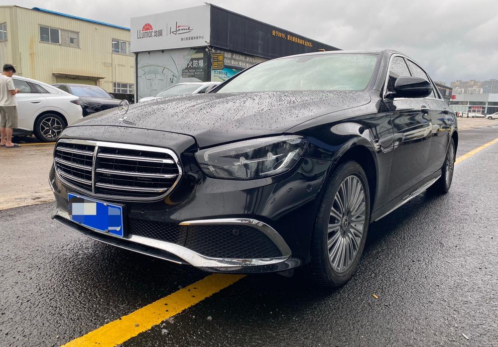 Mercedes-Benz Mercedes-Benz E-Class