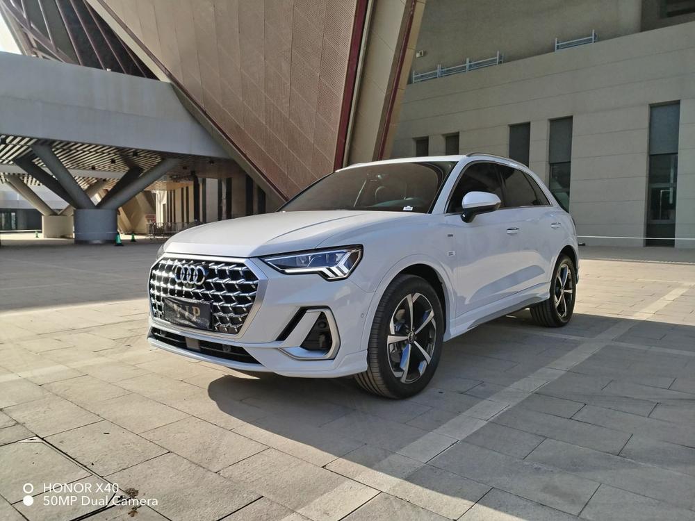 Audi Audi Q3