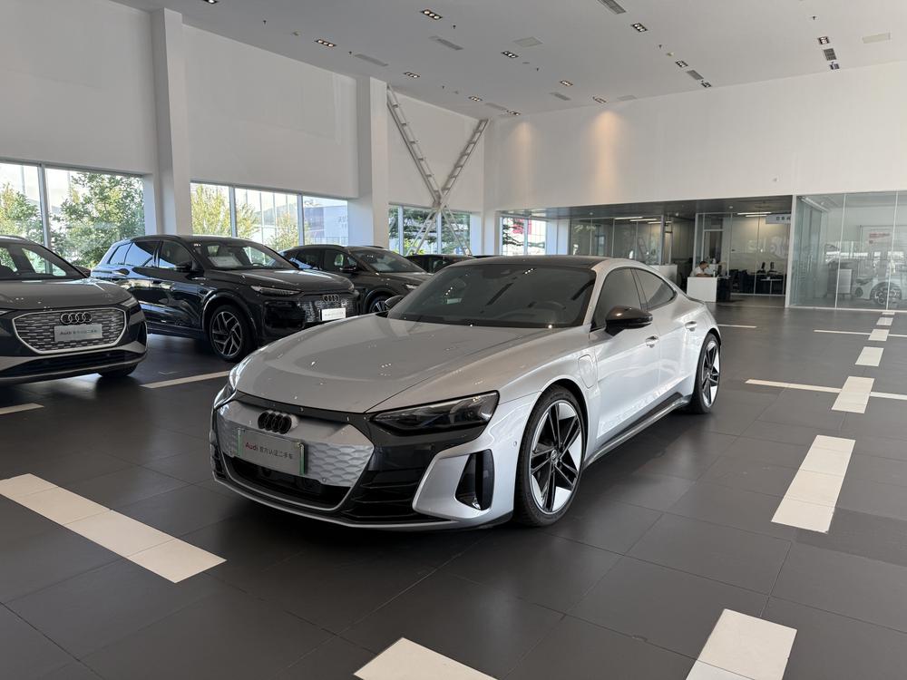 Audi Audi e-tron GT