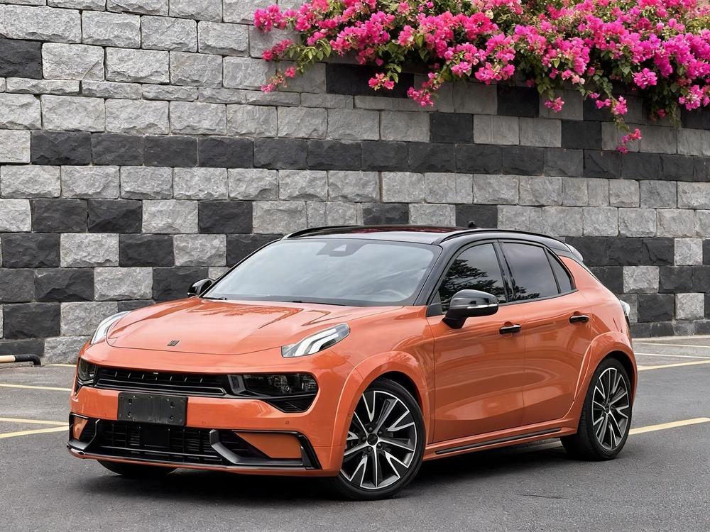 Lynk & Co Lynk & Co 02 Hatchback
