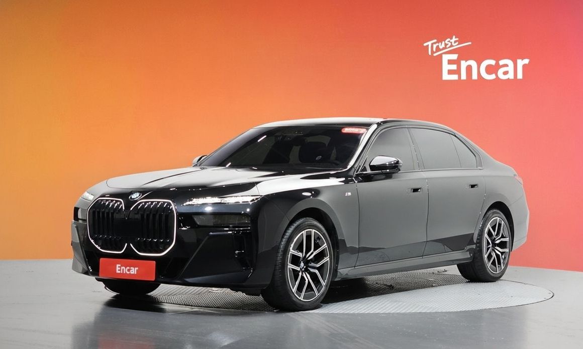 BMW 7-Series