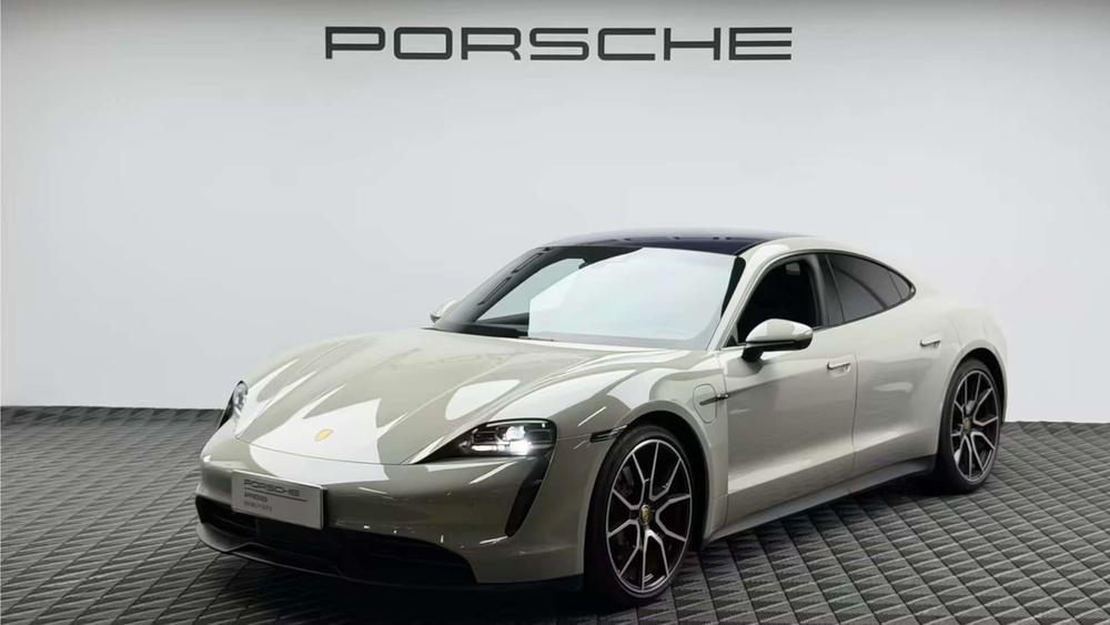 Porsche Taycan