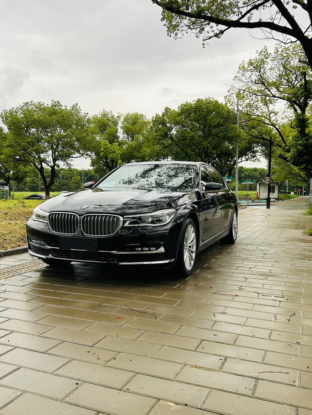 BMW BMW 7-Series