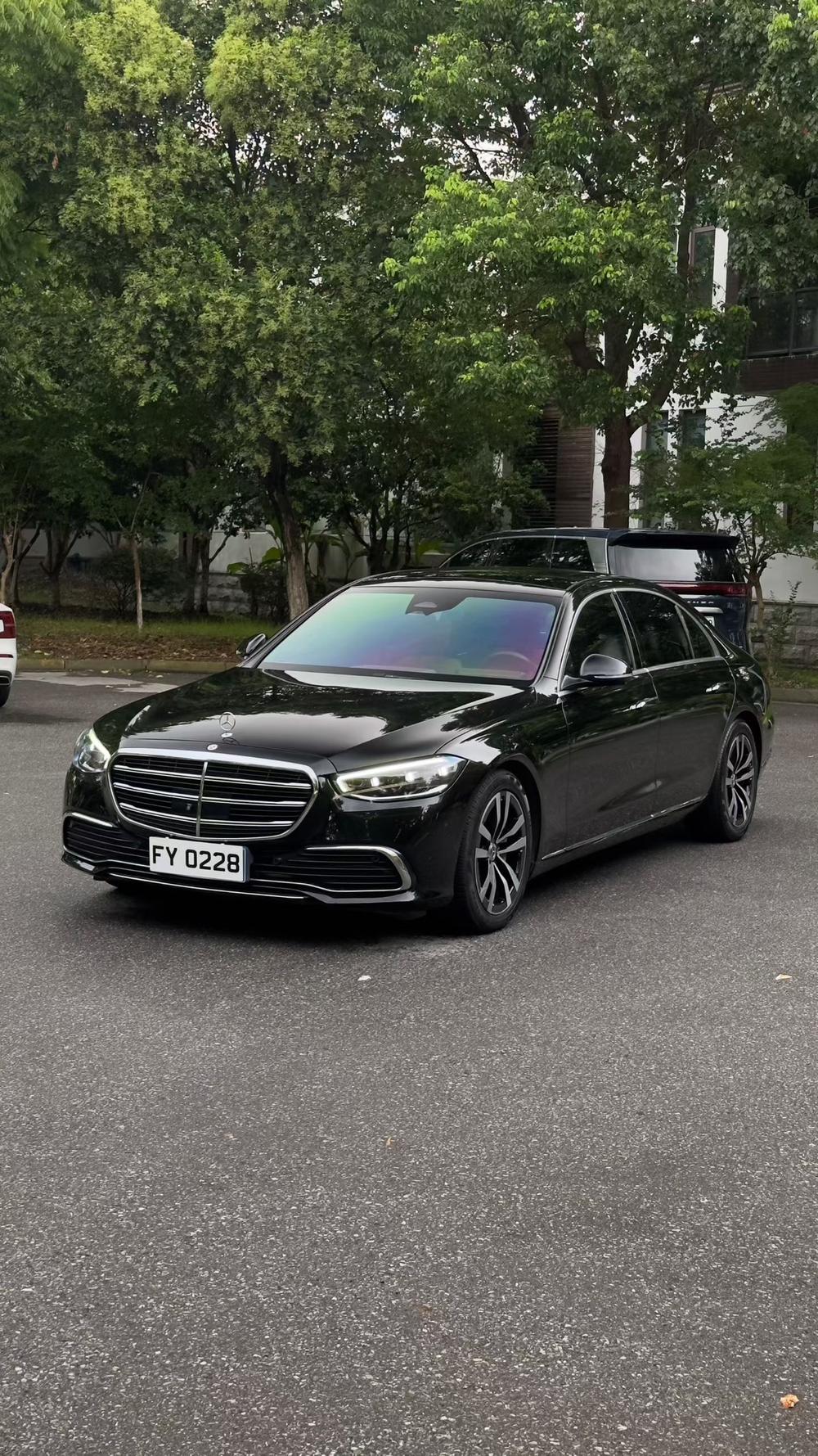 Mercedes-Benz Mercedes-Benz S-Class