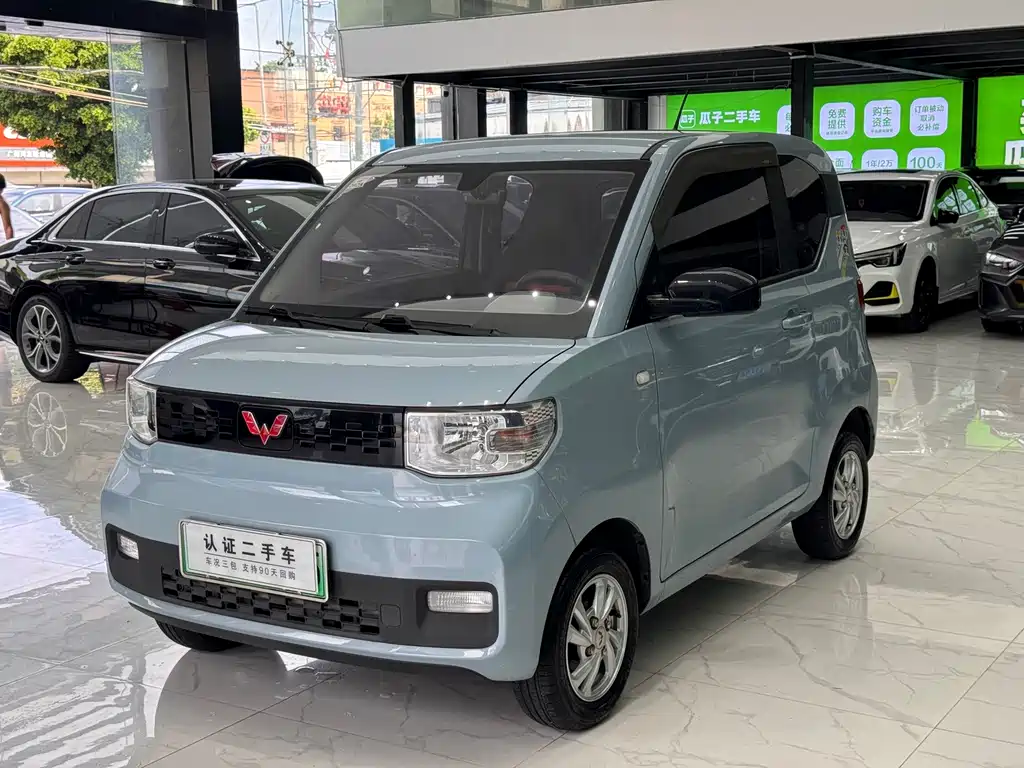Wuling MINIEV