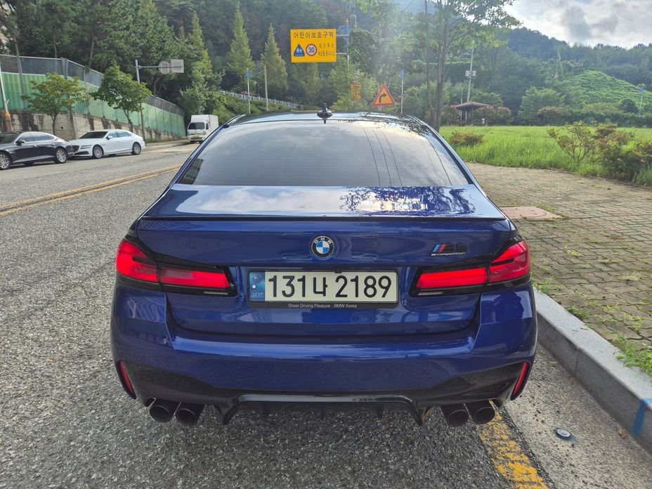 BMW M5