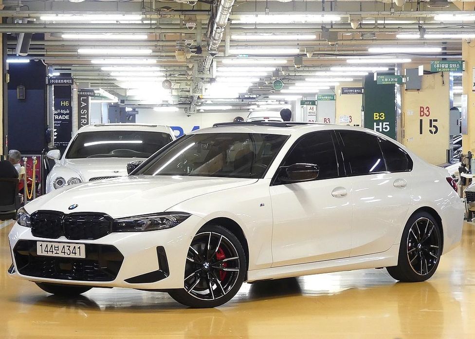 BMW 3-Series