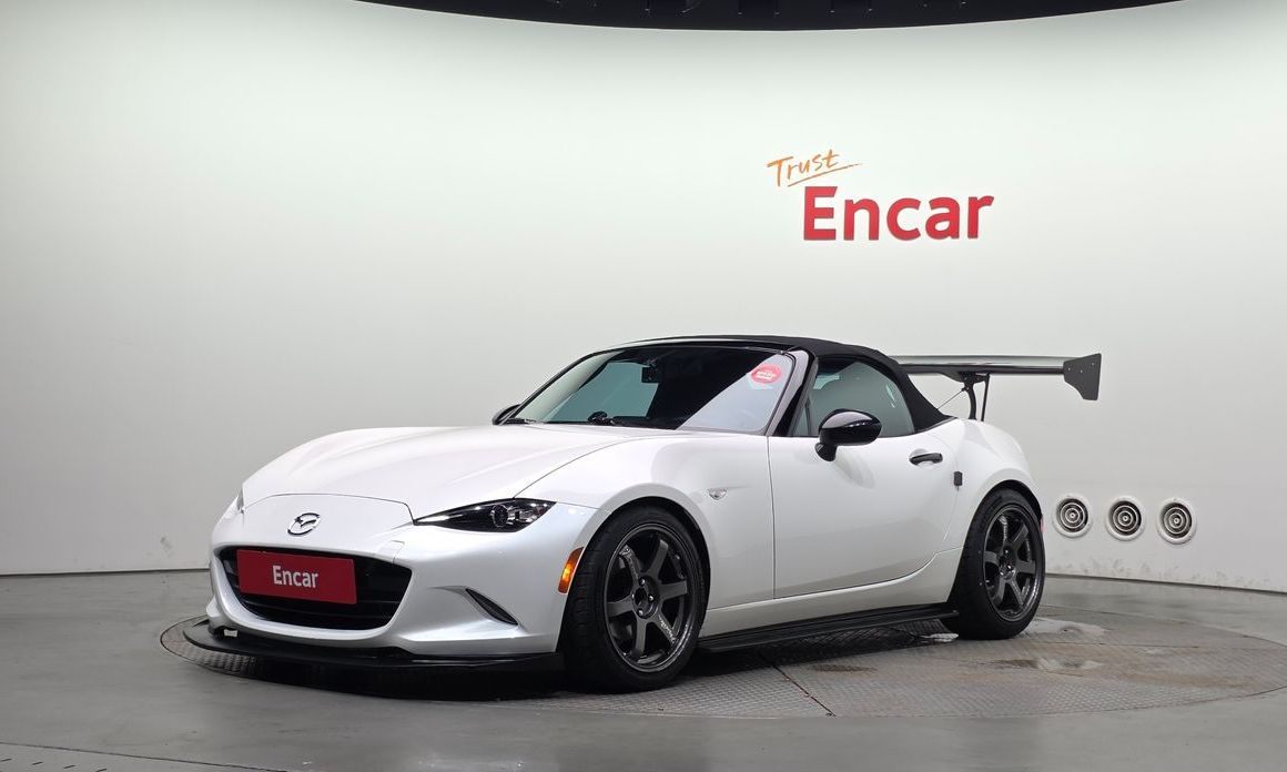 Mazda MX-5 Miata