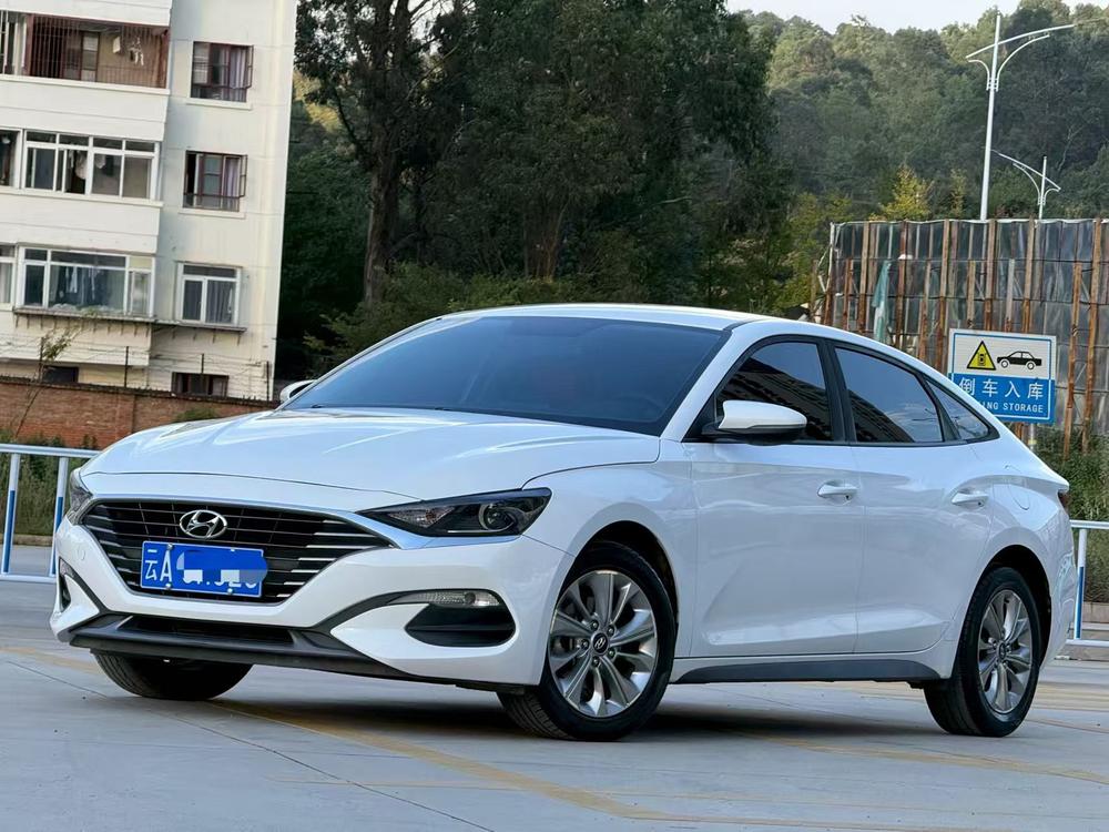 Hyundai Lafesta