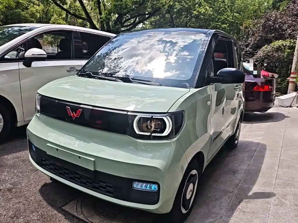 Wuling MINIEV