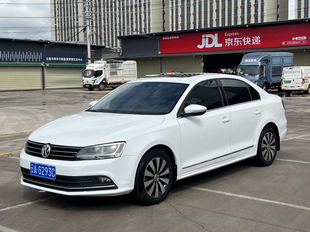 Volkswagen Sagitar
