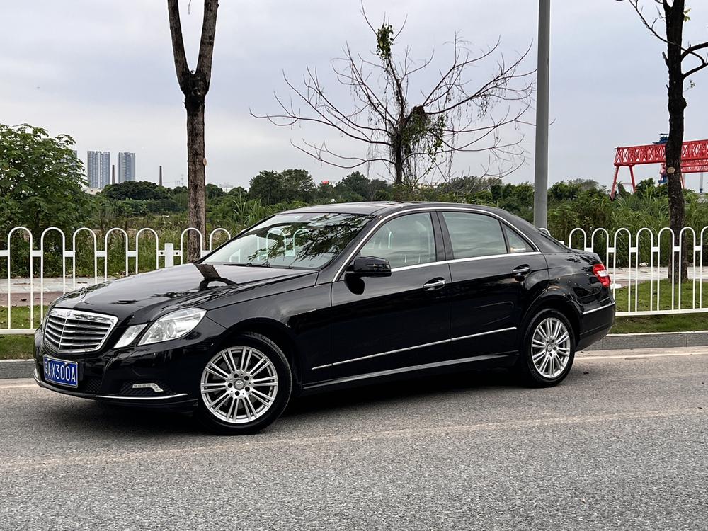 Mercedes-Benz Mercedes-Benz E-Class (Import)
