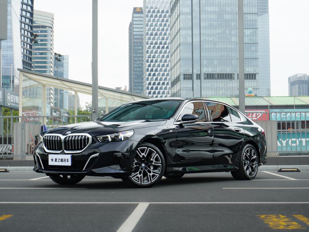 BMW BMW 5-Series