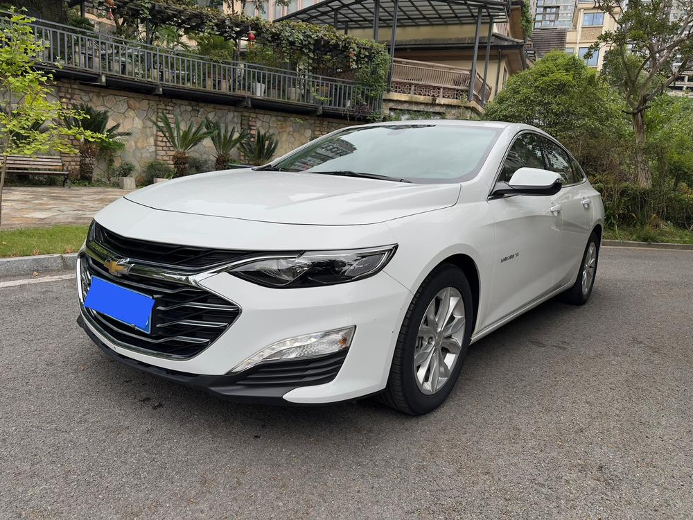 Chevrolet Malibu XL