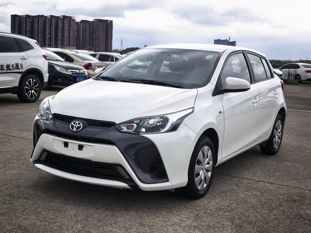 Toyota Yaris L